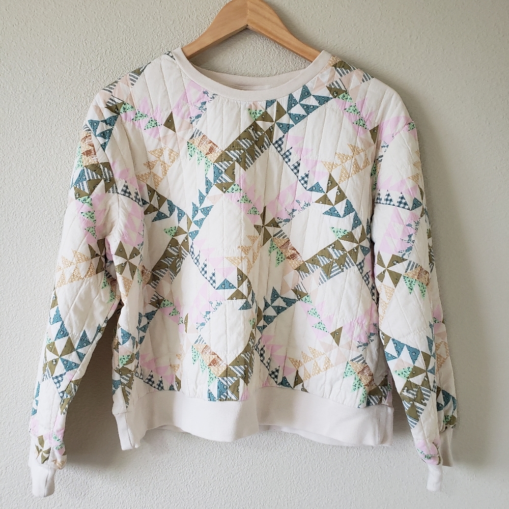 Universal Threads, quilted sweatshirt, size L